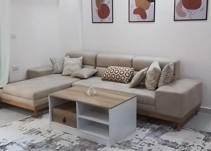 Quiet, Cozy Daire
